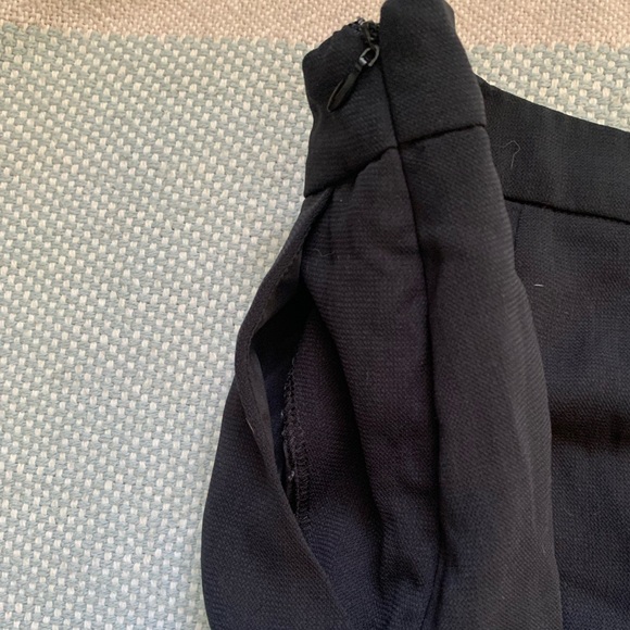 ABS skirt with built in shorts - Picture 8 of 8